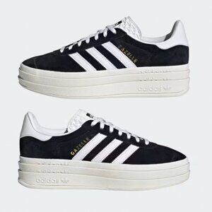 Adidas black gazelle Womens size 8 (Mens 7)